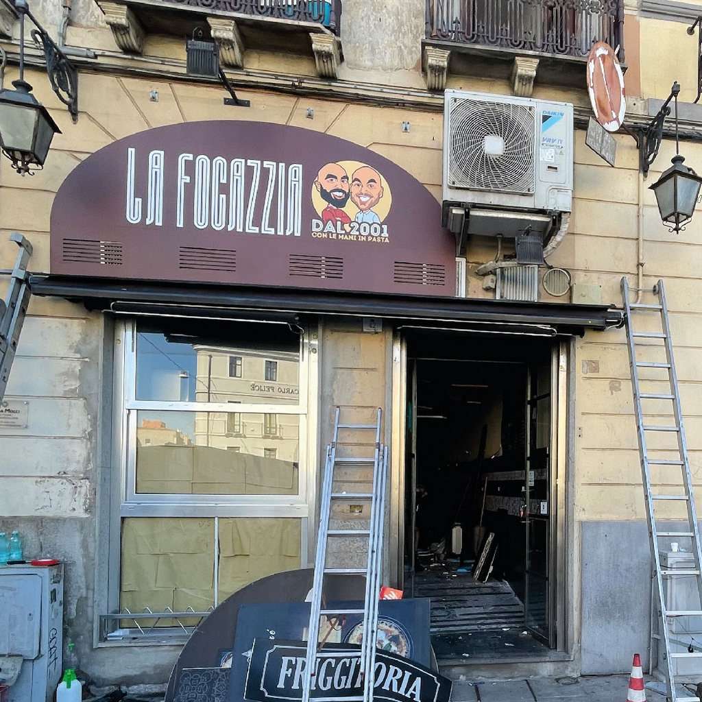insegna la focazzia